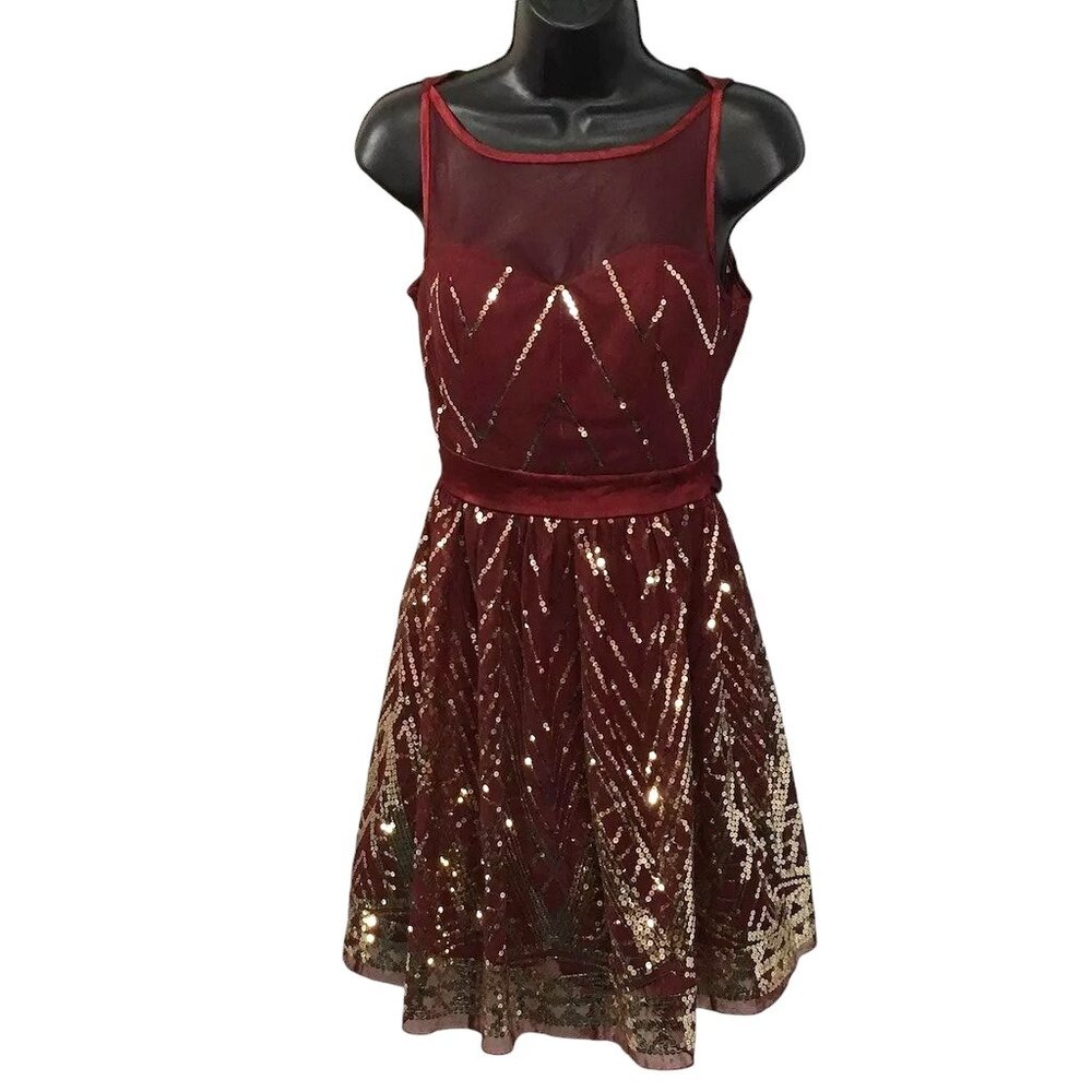 Ruby Rox Dress Size 7 Burgundy with Gold Sequins NEW